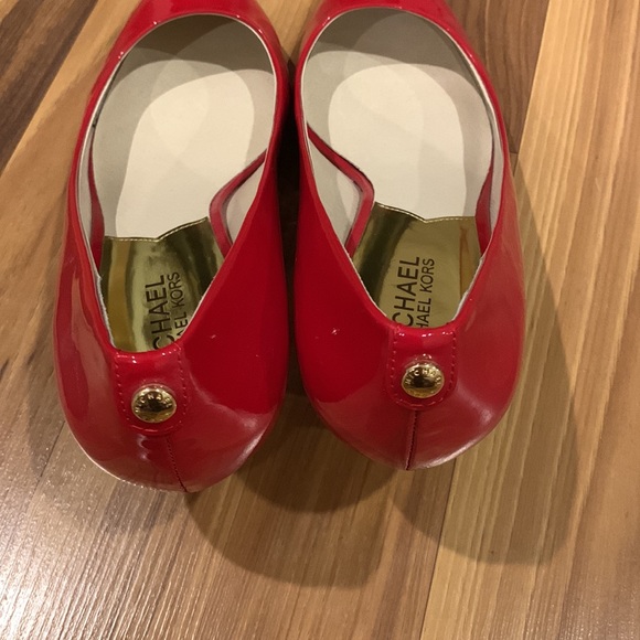 Women’s MK shoes size 8 - Picture 3 of 4